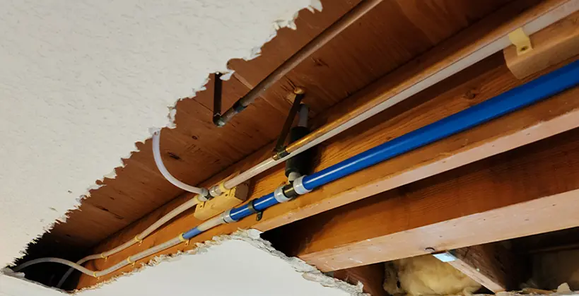 Installing PEX Water Lines in Fountain Valley Homes Installing PEX Water Lines in Fountain Valley Homes